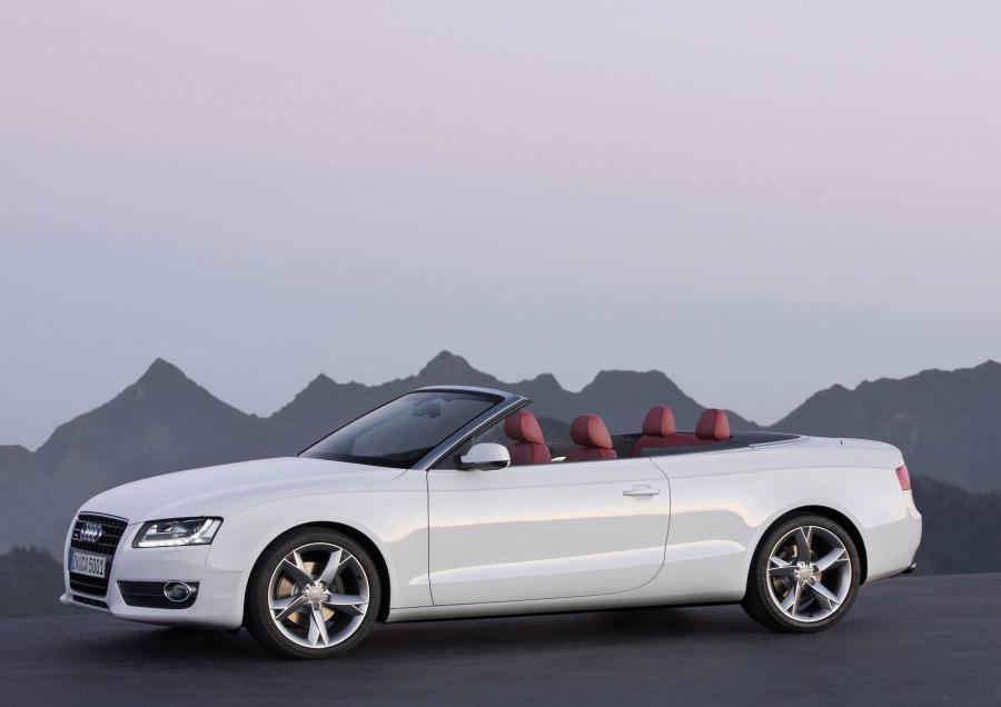  Audi A5 Cabriolet 3.0 TDI 2009 года  (фото 59 из 72)